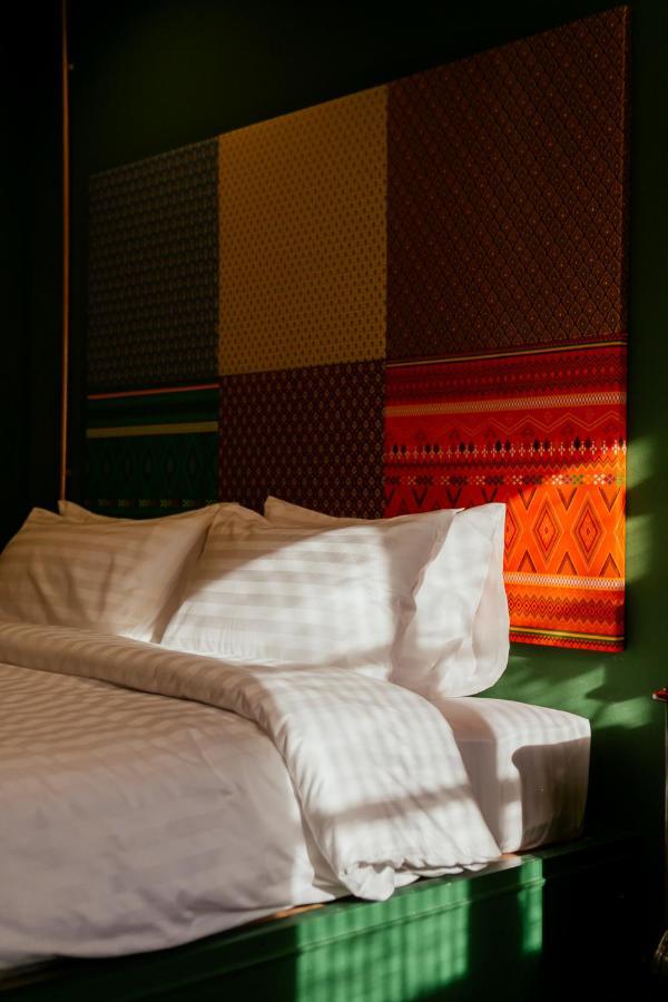 Eden Hotel Bangsean Ban Laem Thaen Buitenkant foto