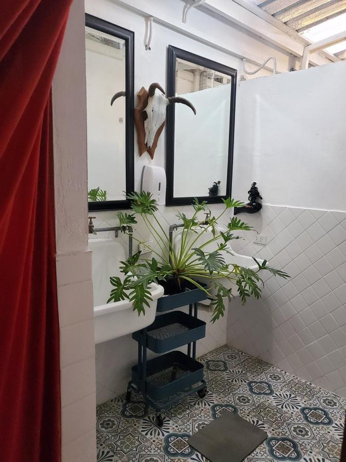 Eden Hotel Bangsean Ban Laem Thaen Buitenkant foto